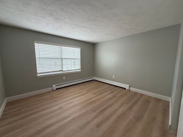 32 Bradford Street 8, Concord, MA 01742
