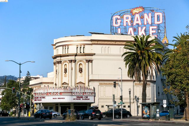 1 Lakeside Dr 911, Oakland, CA 94612