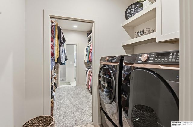 6315 N 207th Street, Elkhorn, NE 68022