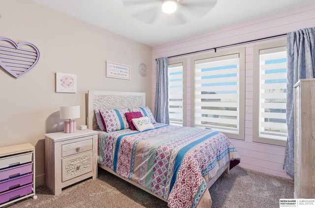 6315 N 207th Street, Elkhorn, NE 68022