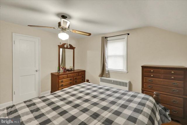 1152 GREGG AVE, Reading, PA 19607