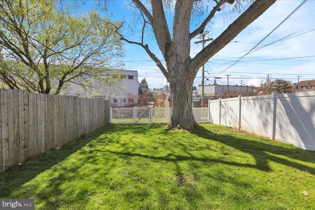 1152 GREGG AVE, Reading, PA 19607