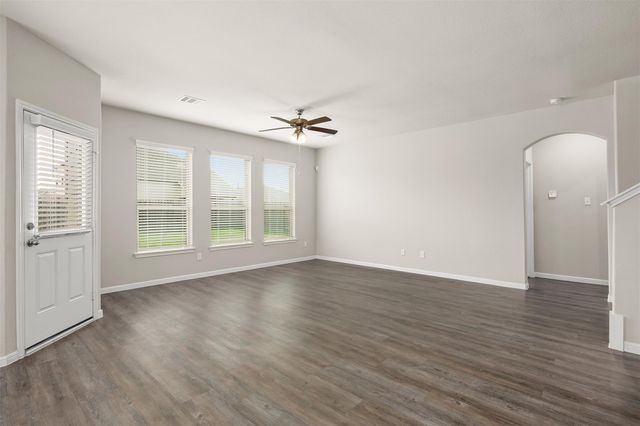 13416 Silver Egret Lane, Texas City, TX 77568