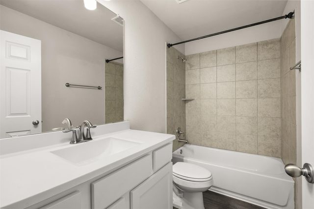 13416 Silver Egret Lane, Texas City, TX 77568