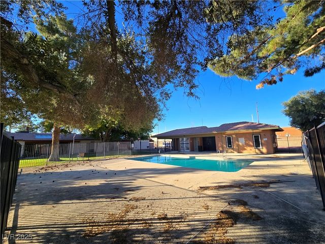 461 Lamb Boulevard A, Las Vegas, NV 89110