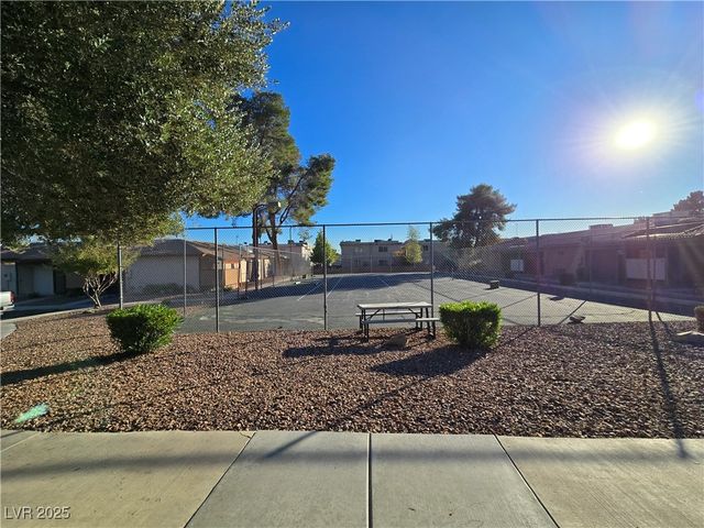461 Lamb Boulevard A, Las Vegas, NV 89110