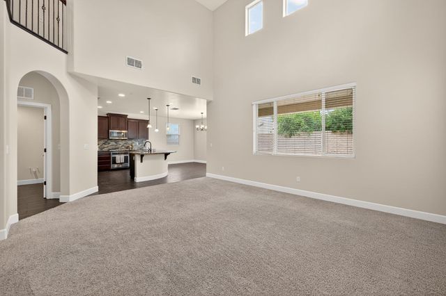 3579 Taylor Lane, Clovis, CA 93619
