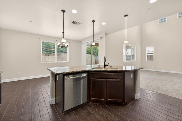 3579 Taylor Lane, Clovis, CA 93619