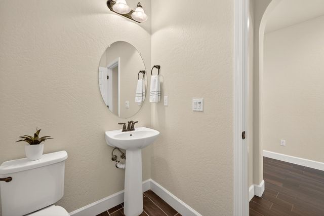 3579 Taylor Lane, Clovis, CA 93619