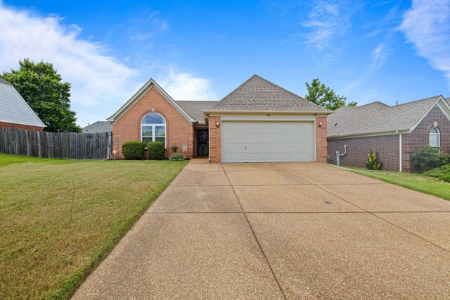 995 JESSICA LAUREN DR, Cordova, TN 38018
