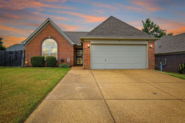 995 JESSICA LAUREN DR, Cordova, TN 38018