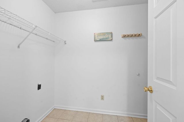 995 JESSICA LAUREN DR, Cordova, TN 38018