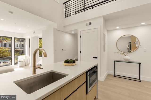 3923 14TH ST NW #5, Washington, DC 20011