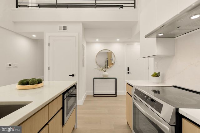 3923 14TH ST NW #5, Washington, DC 20011