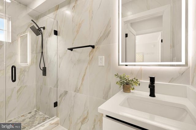 3923 14TH ST NW #5, Washington, DC 20011