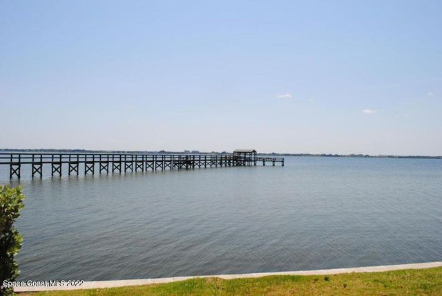 3237 Sea Oats Circle, Melbourne Beach, FL 32951