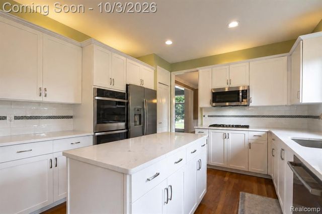 17190 Tall Pines Court, Northville, MI 48168