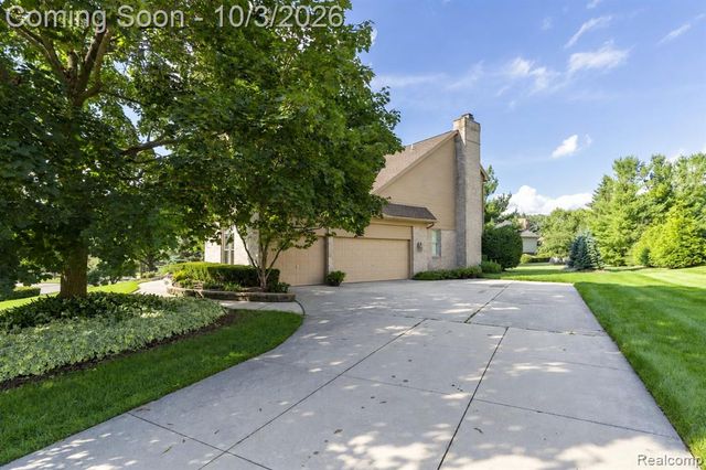 17190 Tall Pines Court, Northville, MI 48168