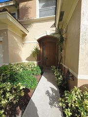 329 River Bluff Lane, Royal Palm Beach, FL 33411