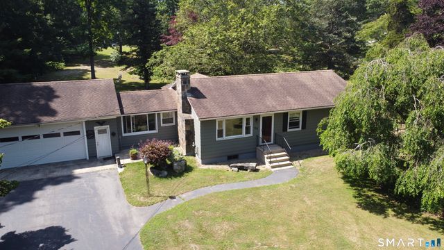 234 Airline Road, Clinton, CT 06413