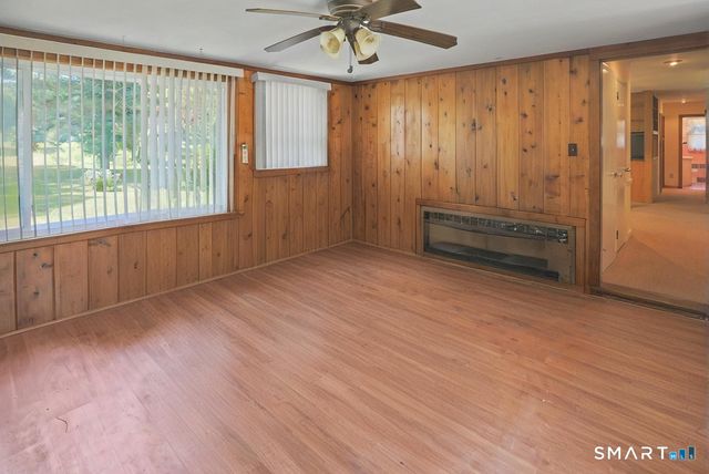 234 Airline Road, Clinton, CT 06413