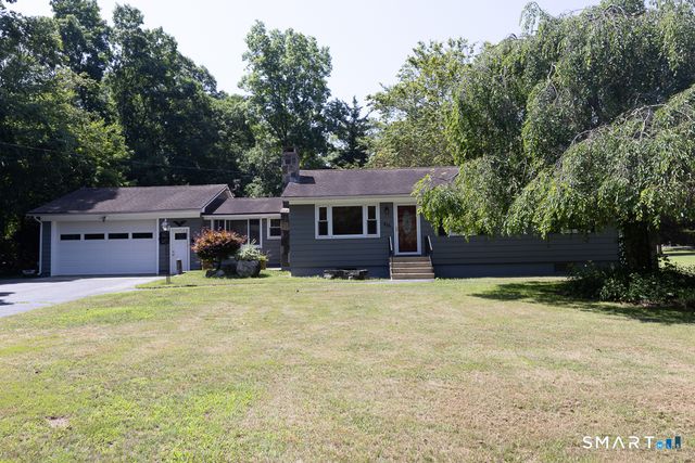 234 Airline Road, Clinton, CT 06413