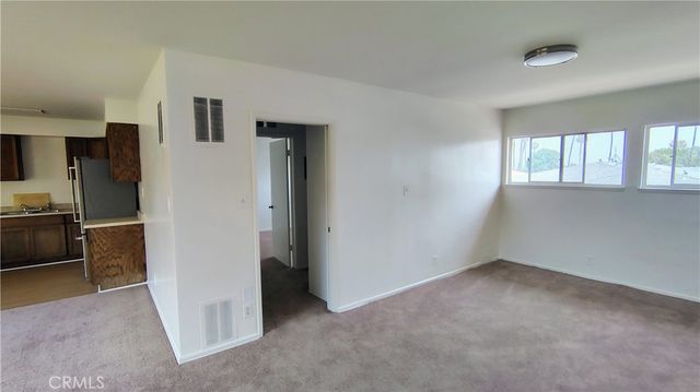 4060 URSULA 12, Los Angeles, CA 90008