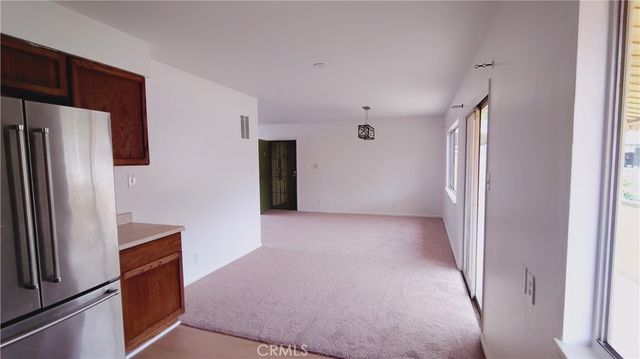 4060 URSULA 12, Los Angeles, CA 90008