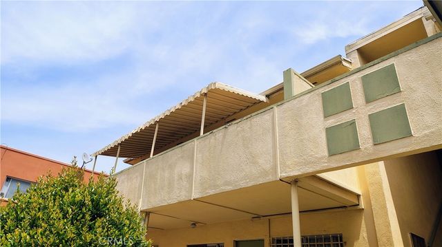4060 URSULA 12, Los Angeles, CA 90008