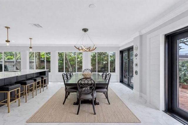 2612 KEYSTONE COURT N, St Petersburg, FL 33710