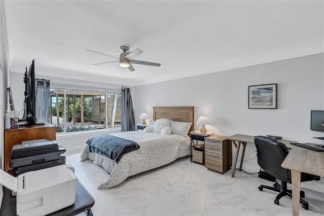 2612 KEYSTONE COURT N, St Petersburg, FL 33710