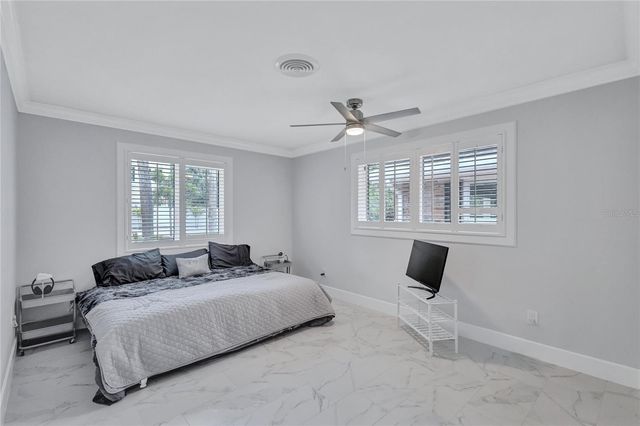2612 KEYSTONE COURT N, St Petersburg, FL 33710