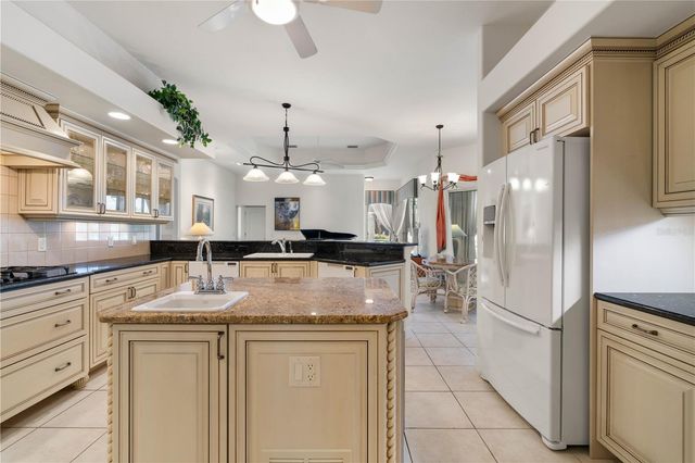 2736 MAYAGUANA COURT, Punta Gorda, FL 33950