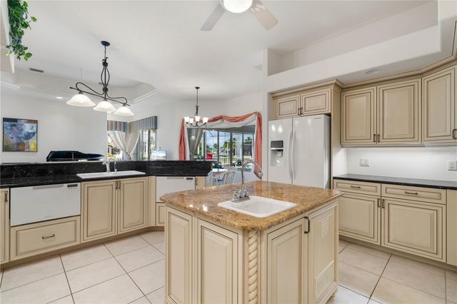 2736 MAYAGUANA COURT, Punta Gorda, FL 33950