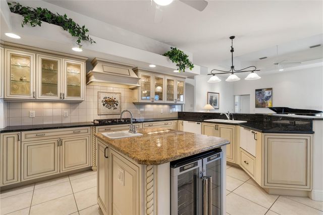 2736 MAYAGUANA COURT, Punta Gorda, FL 33950