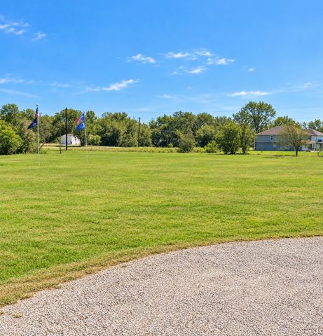 5801 Archery Court, Granbury, TX 76048