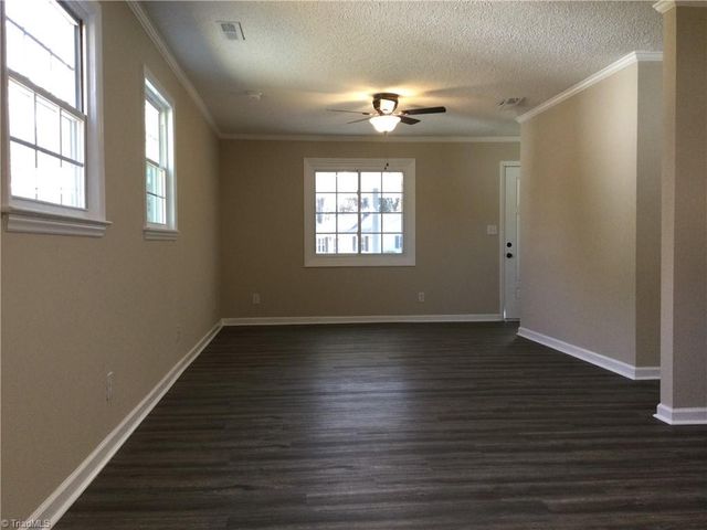 2900 Hayden Street, Greensboro, NC 27407