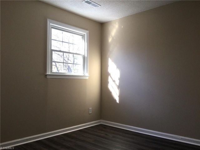 2900 Hayden Street, Greensboro, NC 27407