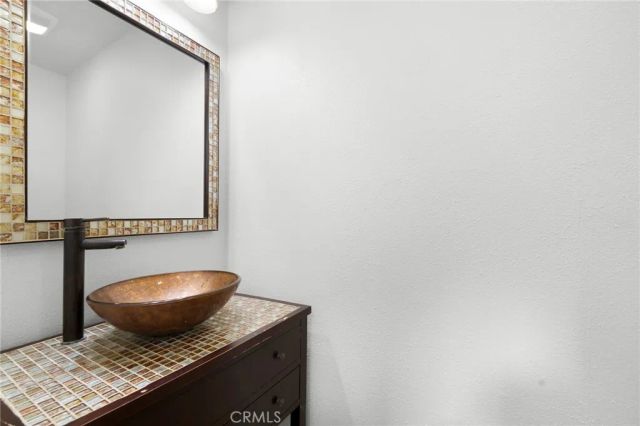 835 Summersong Court, Encinitas, CA 92024