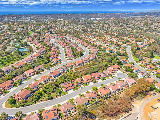 835 Summersong Court, Encinitas, CA 92024