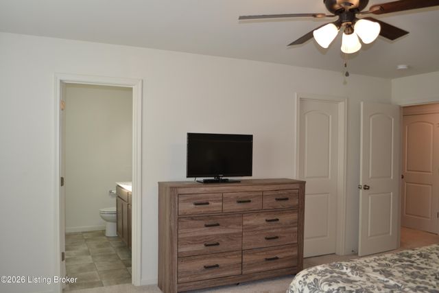 1029 Dry Run Ct, Shelbyville, KY 40065