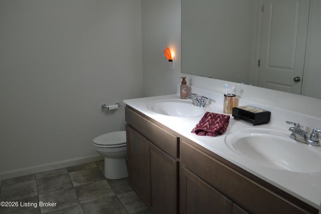 1029 Dry Run Ct, Shelbyville, KY 40065