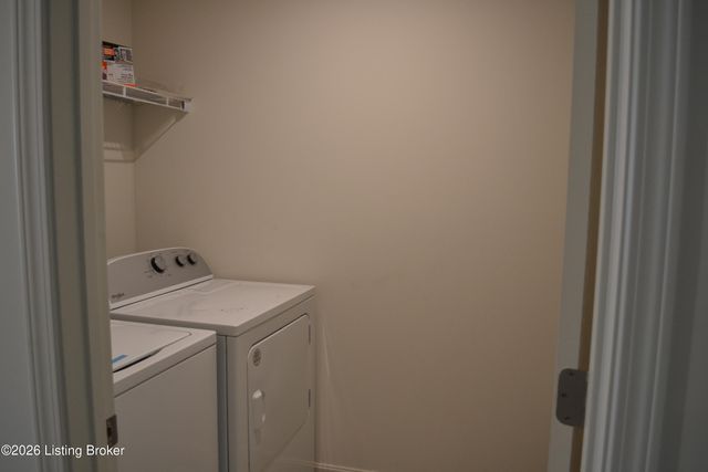 1029 Dry Run Ct, Shelbyville, KY 40065