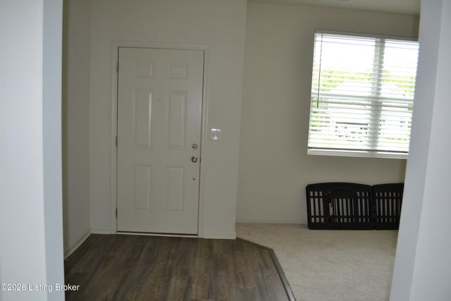 1029 Dry Run Ct, Shelbyville, KY 40065
