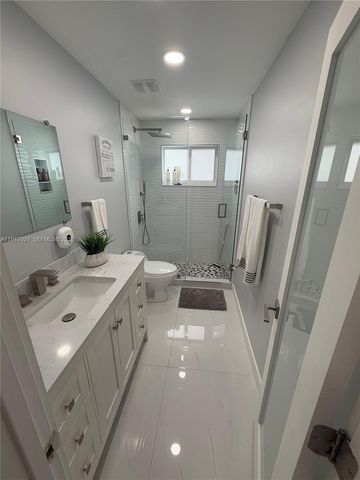 380 W 41st Street, Hialeah, FL 33012