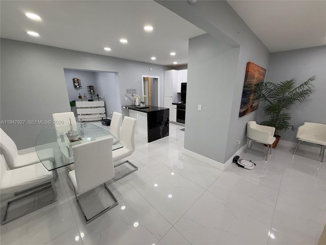 380 W 41st Street, Hialeah, FL 33012