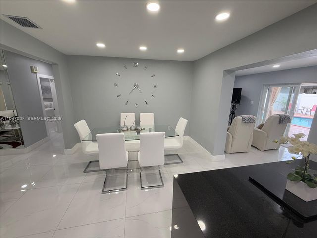 380 W 41st Street, Hialeah, FL 33012