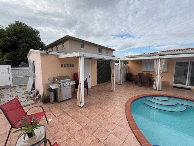 380 W 41st Street, Hialeah, FL 33012