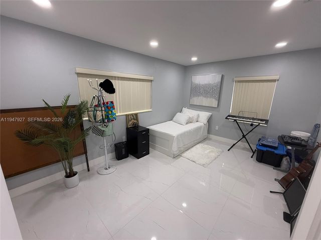 380 W 41st Street, Hialeah, FL 33012
