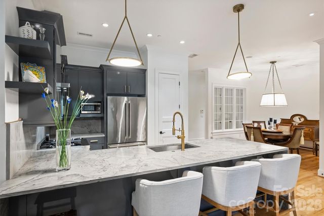 241 Queens Road, Charlotte, NC 28204